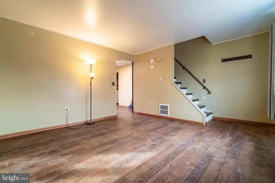 1640 Blue Jay Dr, Dover, PA 17315 - #2