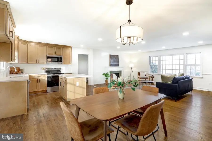 1330 Chapel Dr, York, PA 17404 - Image #3