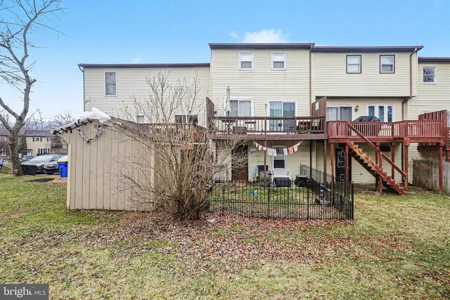 143 White Dogwood Dr, Etters, PA 17319 - Image #2