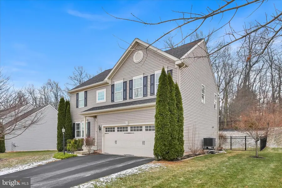 1021 Countryside Rd, Seven Valleys, PA 17360 - Image #2