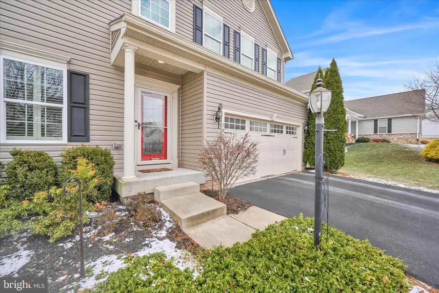 1021 Countryside Rd, Seven Valleys, PA 17360 - Image #3