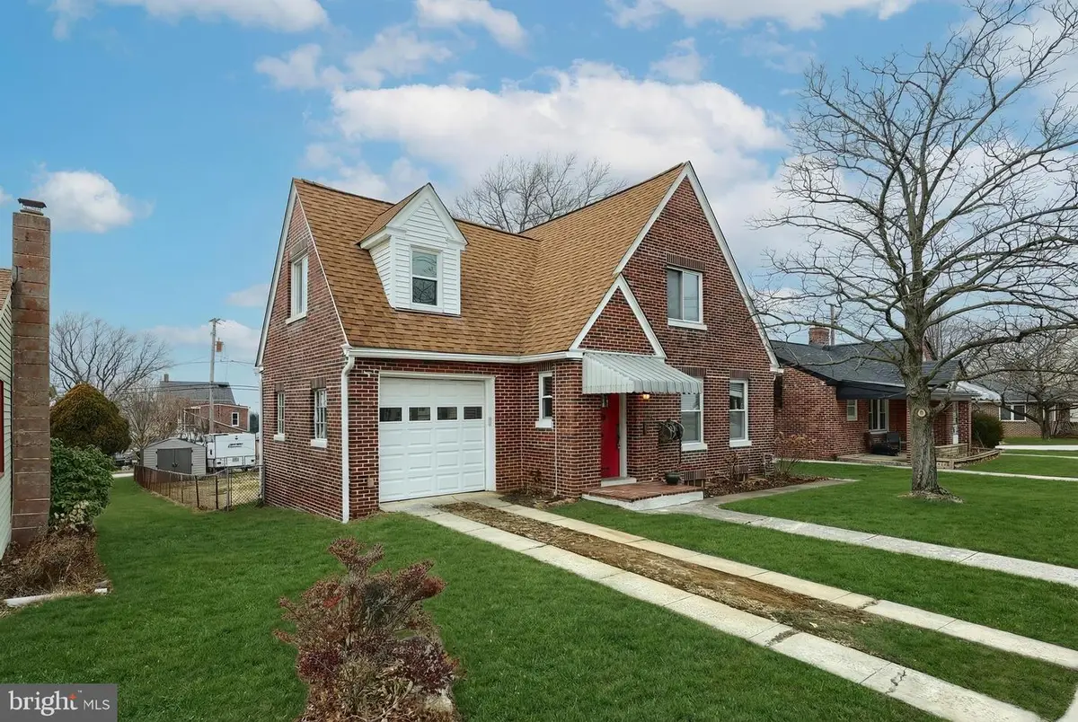 314 S Pleasant Ave, Dallastown, PA 17313 - Image #1