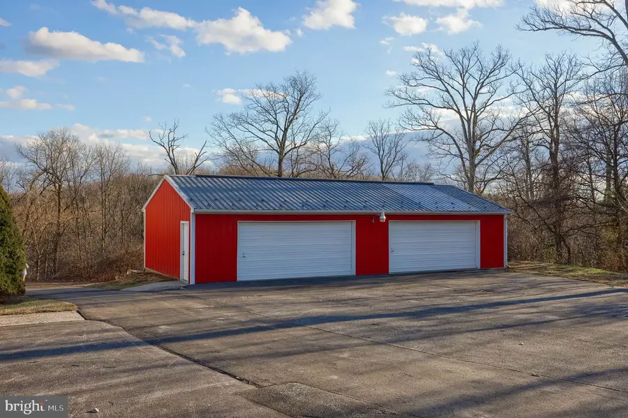 9338 Twin Hills Rd, Felton, PA 17322 - Image #2