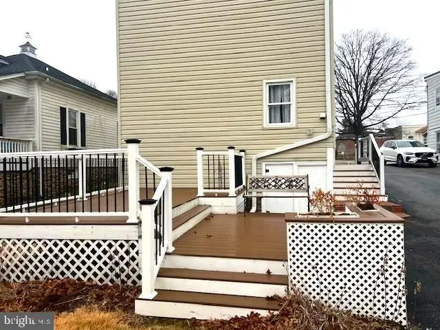 31 S Main St, Stewartstown, PA 17363 - Image #3