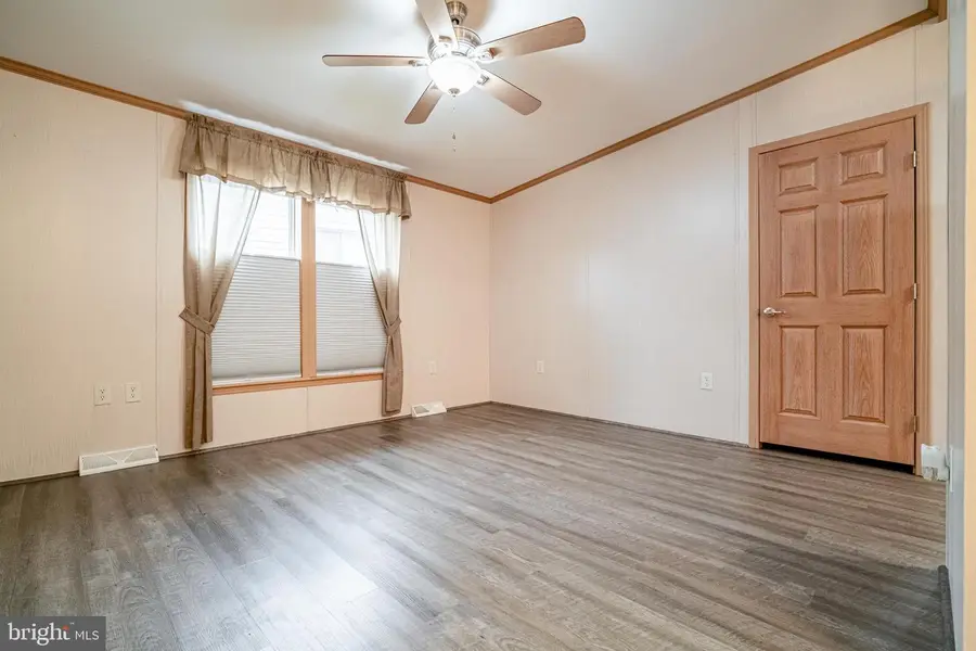 303 Basil Ct, York, PA 17402 - Image #3