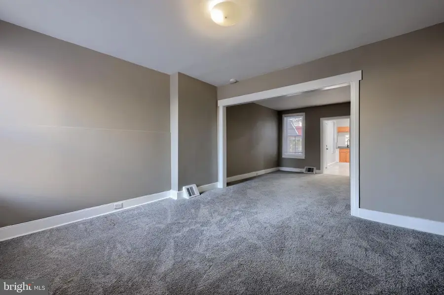 372 E Philadelphia St, York, PA 17403 - #3