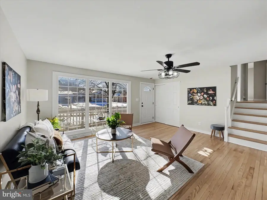 2461 Raleigh Dr, York, PA 17402 - Image #2