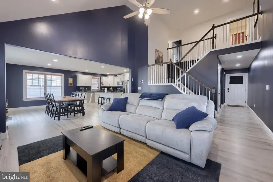 45 Eli Dr, York, PA 17404 - Image #2