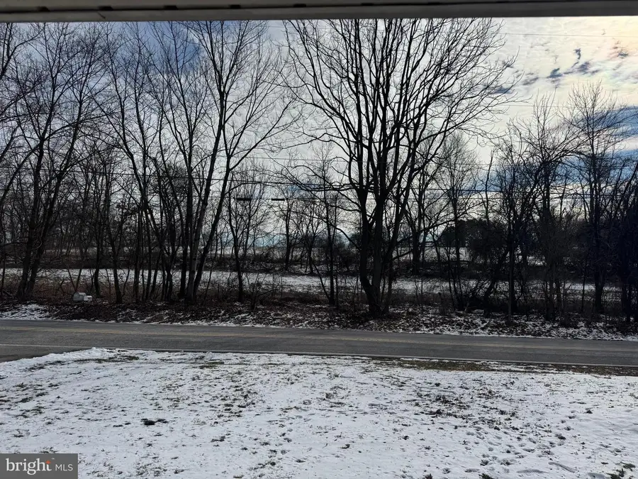 3120 Crooked Wind Ln, York, PA 17404 - Image #2