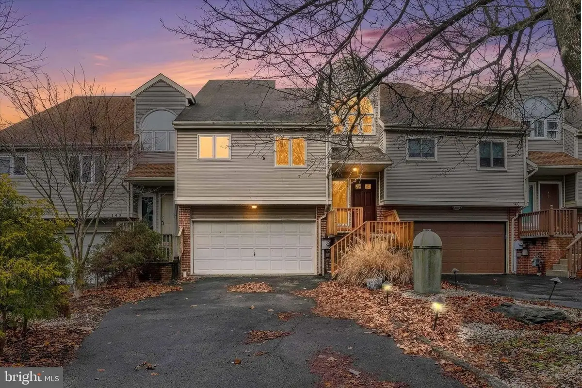 150 Greenleaf Rd, York, PA 17406 - Image #1