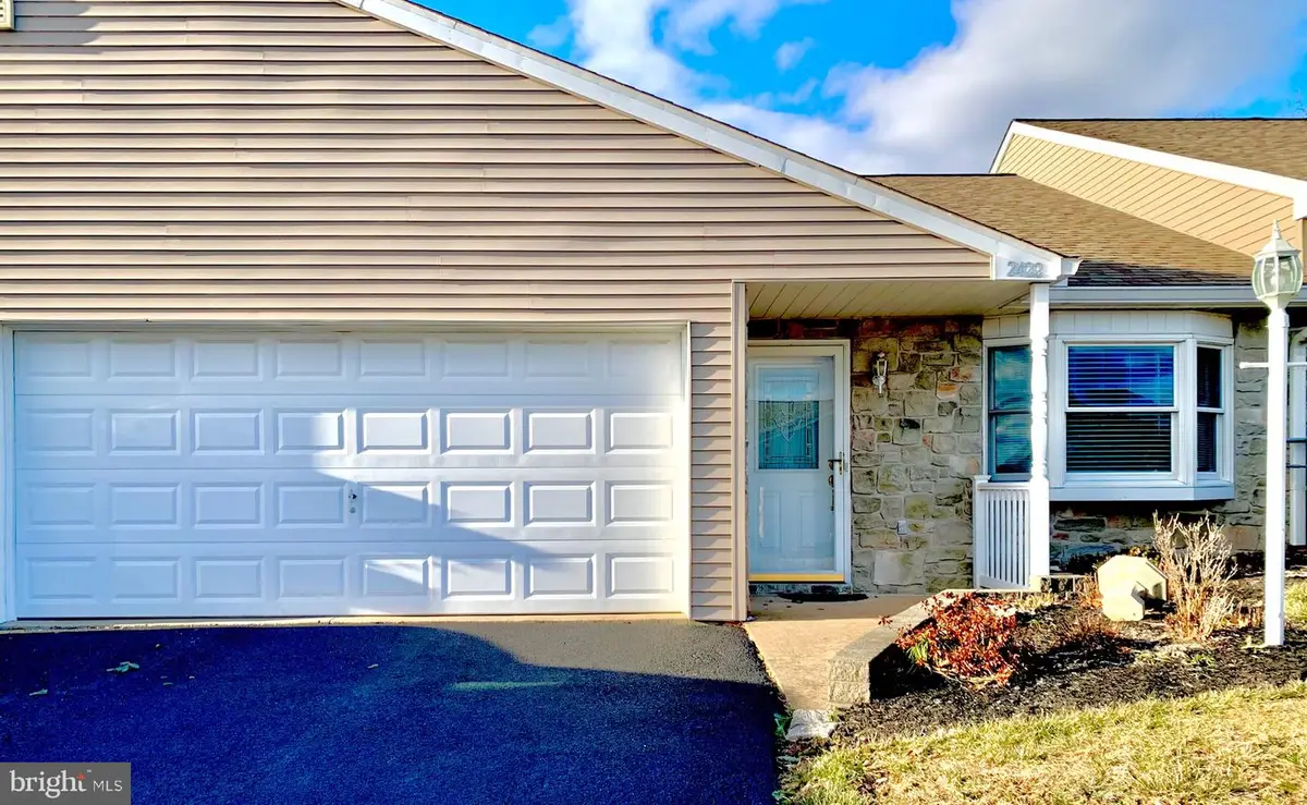 2422 Winterberry Ln #48, York, PA 17406 - Image #1