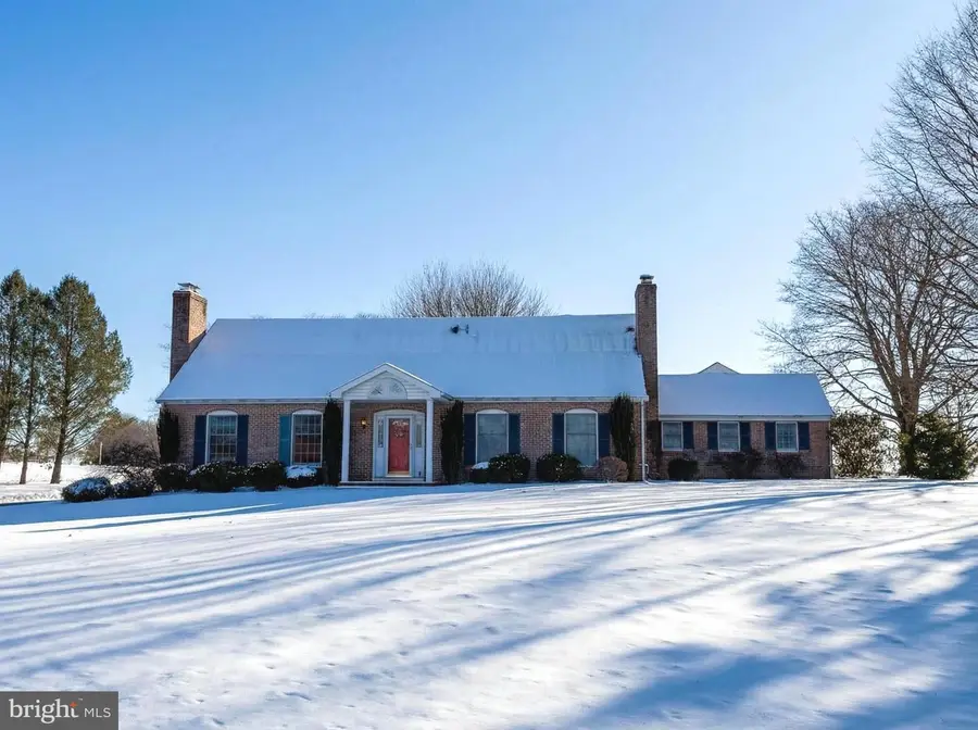 754 Main St, Fawn Grove, PA 17321 - Image #2