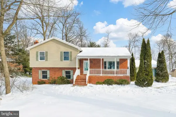 13525 Center Rd, STEWARTSTOWN, PA 17363