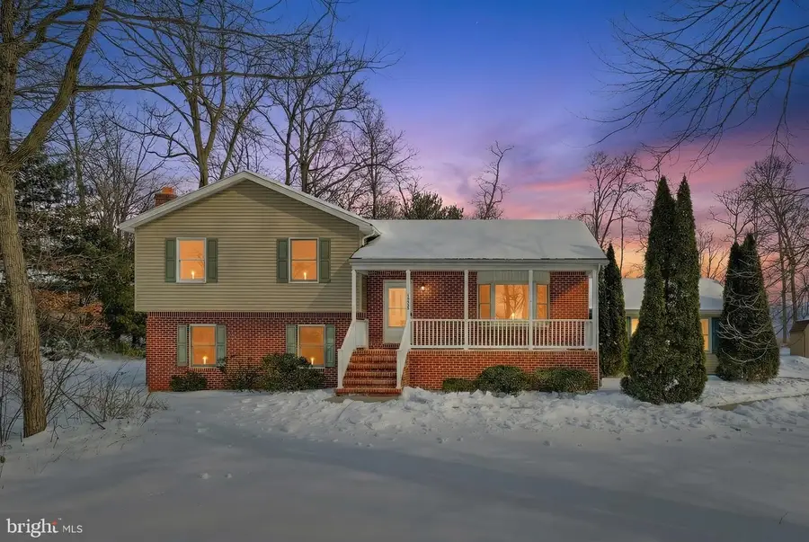 13525 Center Rd, Stewartstown, PA 17363 - Image #2