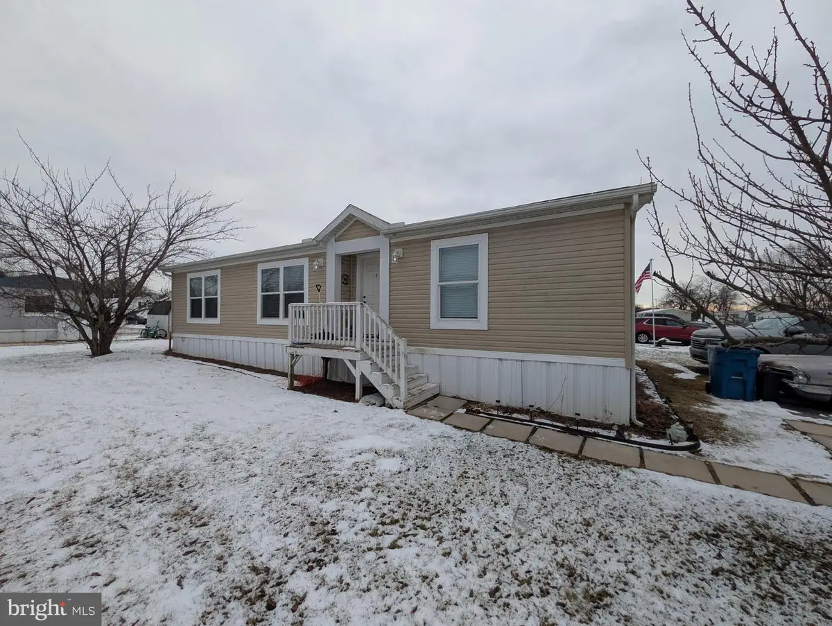 206 Chesapeake Ests, Thomasville, PA 17364 - Image #1