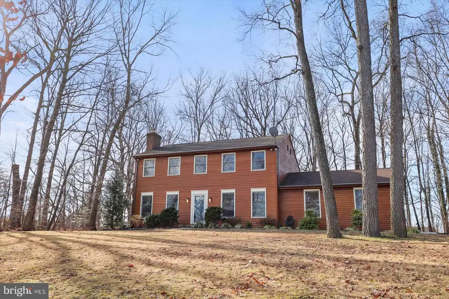 437 Valley View Dr, Hanover, PA 17331 - Image #3