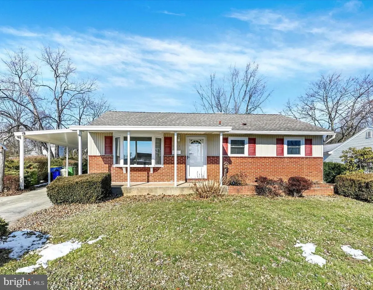 3813 Sylvan Dr, York, PA 17402 - Image #1