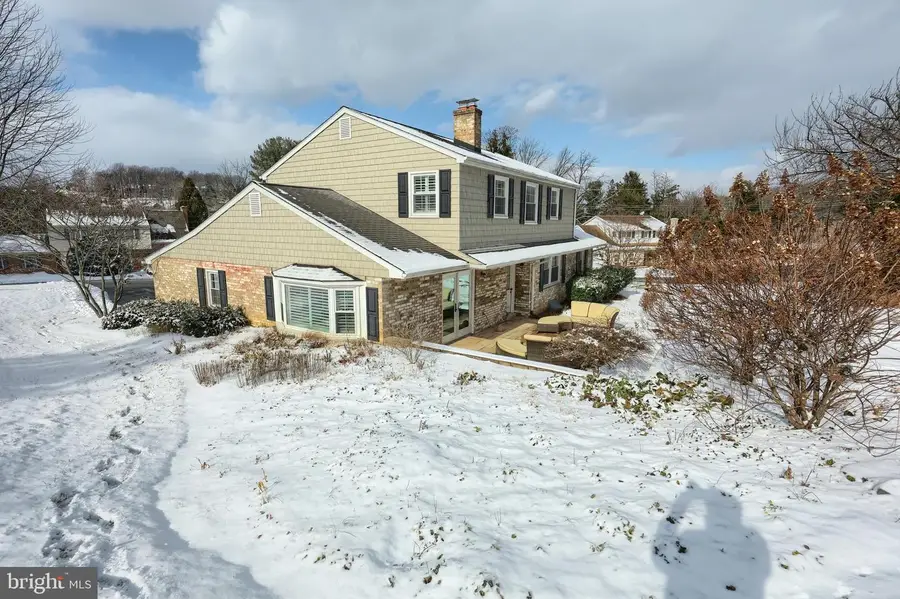 2180 Blenheim Ct, York, PA 17403 - Image #3