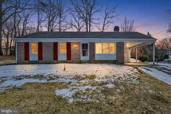 210 Winterstown Rd, RED LION, PA 17356