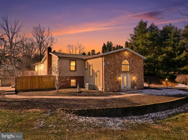 2530 Mill Creek Rd, DOVER, PA 17315