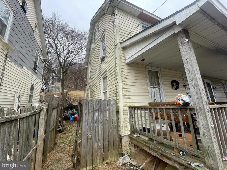 806 Chestnut St, Delta, PA 17314 - Image #2