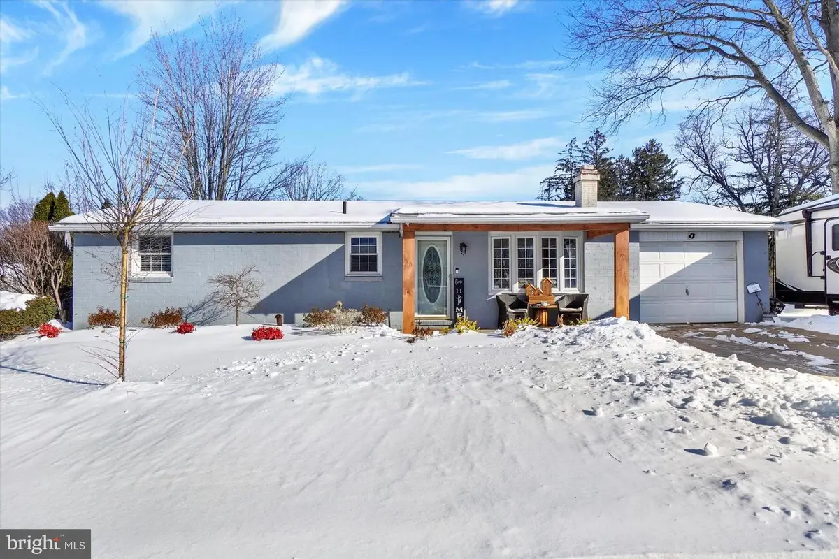 2209 Cedar Rd, York, PA 17408 - Image #1