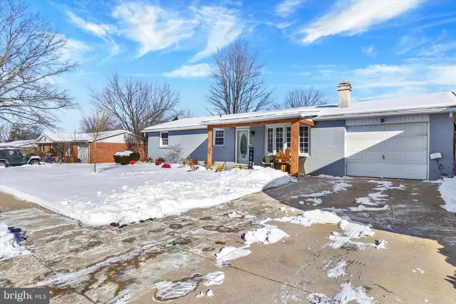 2209 Cedar Rd, York, PA 17408 - Image #2