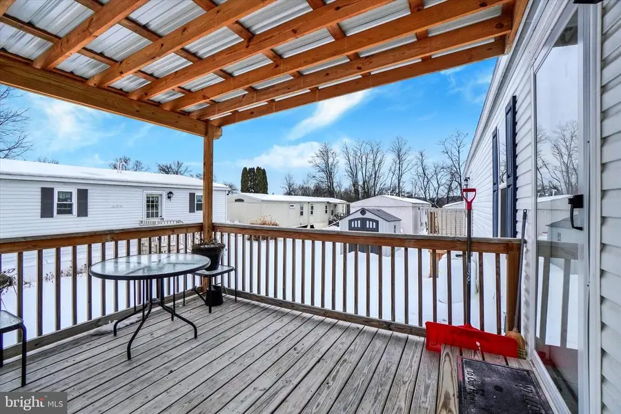 239 Chesapeake Est, Thomasville, PA 17364 - #2