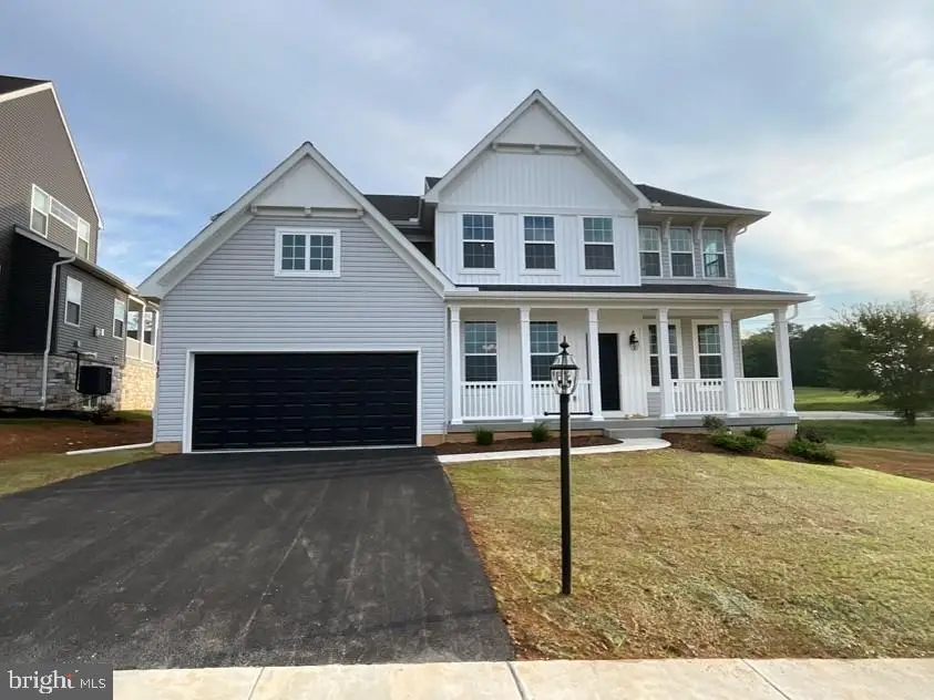 415 Little Walnut Ct, Windsor, PA 17366 - #1