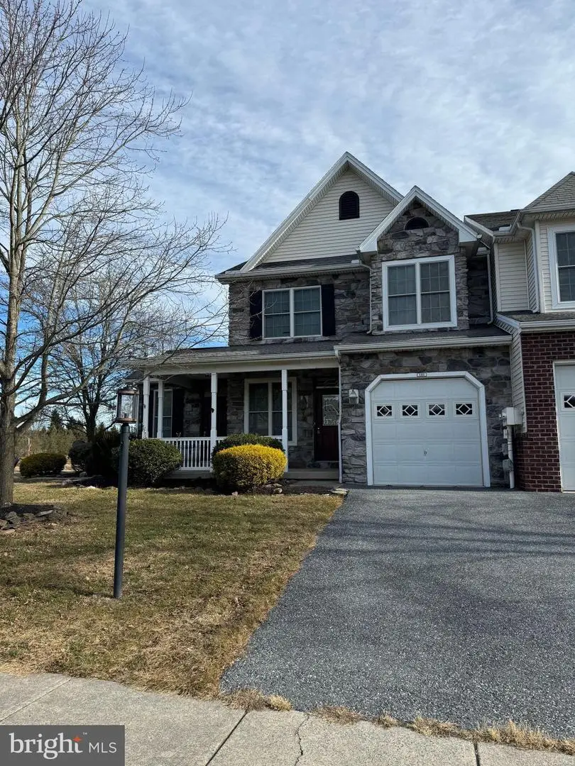 121 Scully Pl, Lewisberry, PA 17339 - #1