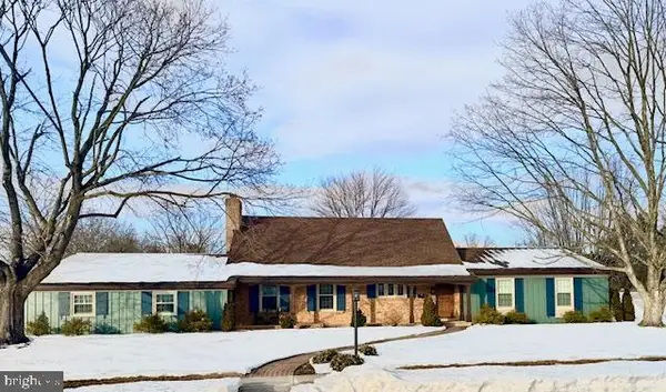 364 Grant Dr, HANOVER, PA 17331