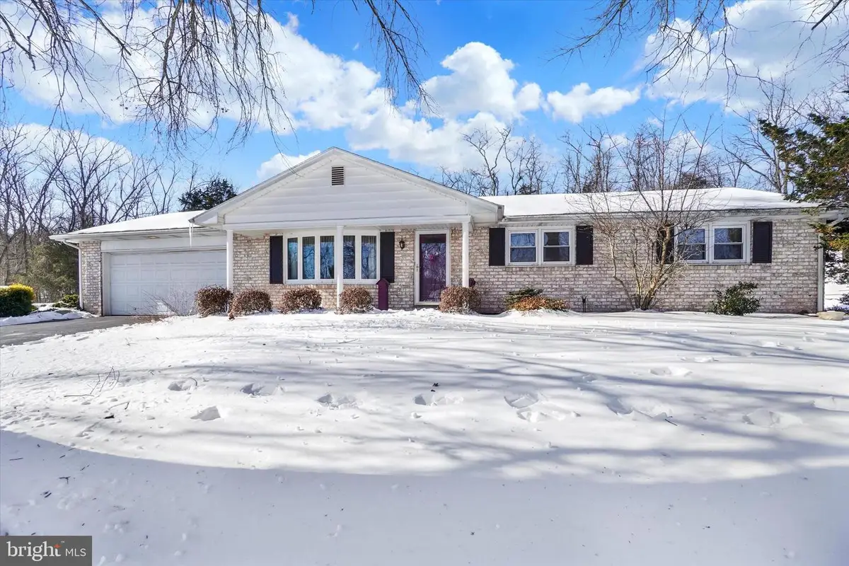 4490 Conewago Rd, Dover, PA 17315 - #1