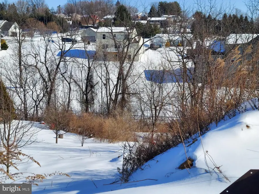 238 Sunset Cir, Red Lion, PA 17356 - #3