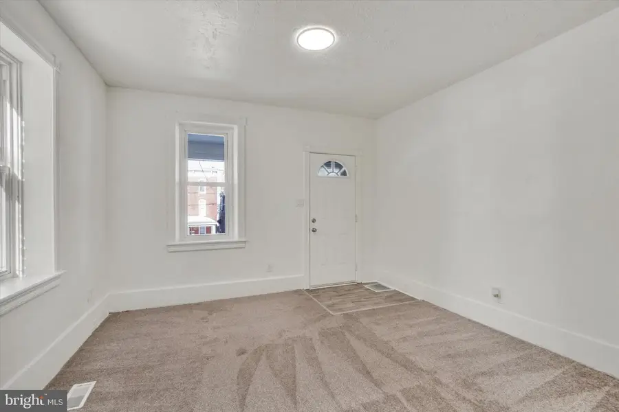 316 W Broadway, Red Lion, PA 17356 - #3