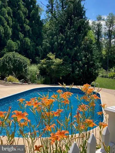 4425 Cedarwood Dr, York, PA 17402 - #2