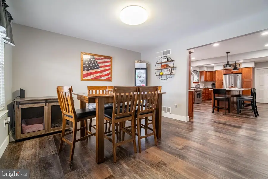 3133 Long Meadow Dr, Dover, PA 17315 - #3