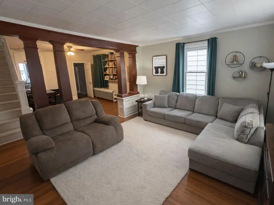 327 1st Ave, Red Lion, PA 17356 - #2