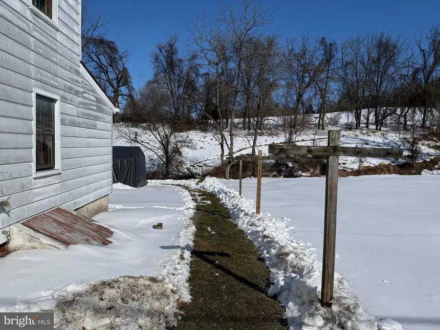 5493 Lehman Rd, Spring Grove, PA 17362 - #2