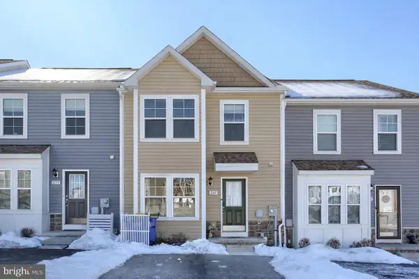 231 Homestead Dr, HANOVER, PA 17331