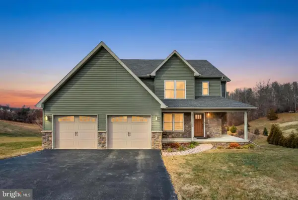 2364 Martz Ln, HANOVER, PA 17331