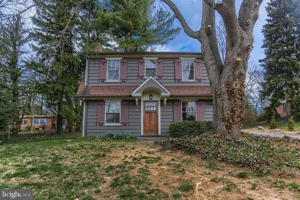 19 Maple Road, YORK, PA 17403