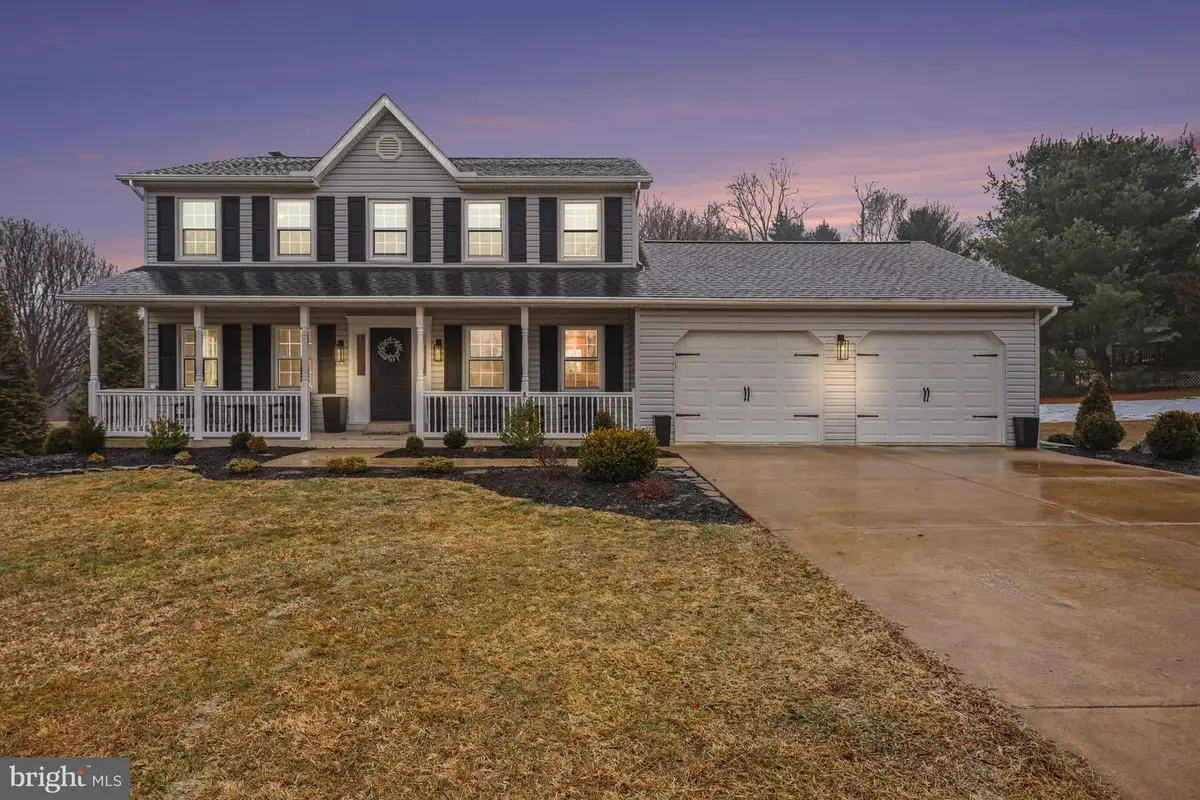 655 Red Fox Ct, Lewisberry, PA 17339 - #1