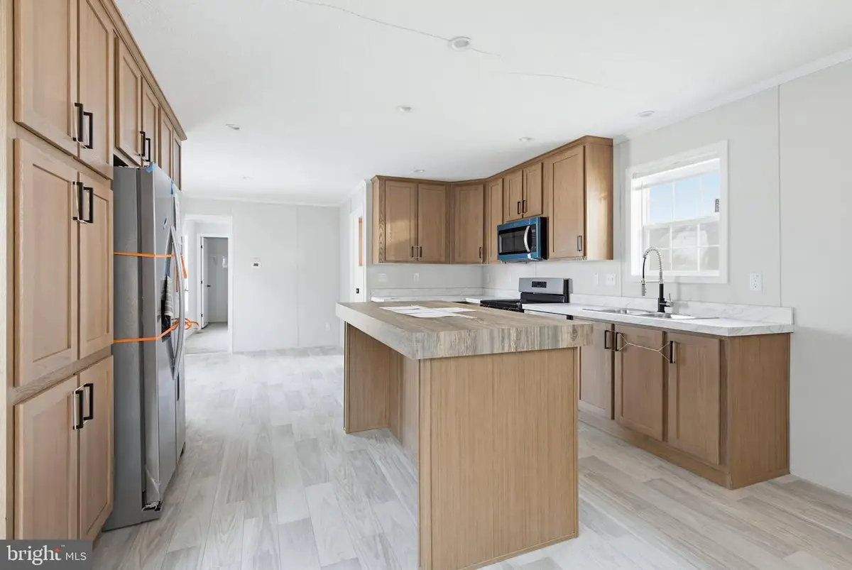 6943 Lincoln Hwy, Thomasville, PA 17364 - #1