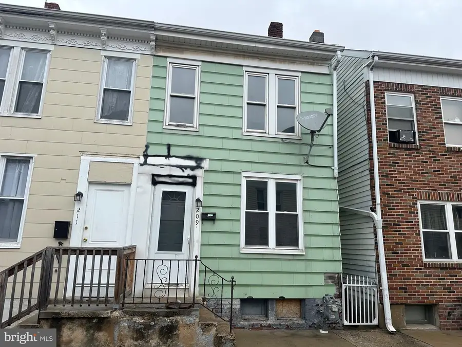 209 Park Pl, York, PA 17401 - #2
