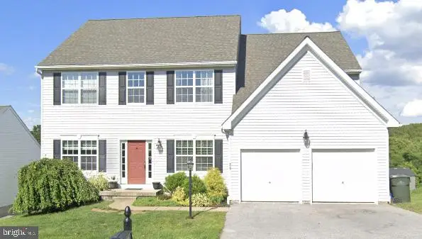 215 Azalea Dr, WINDSOR, PA 17366