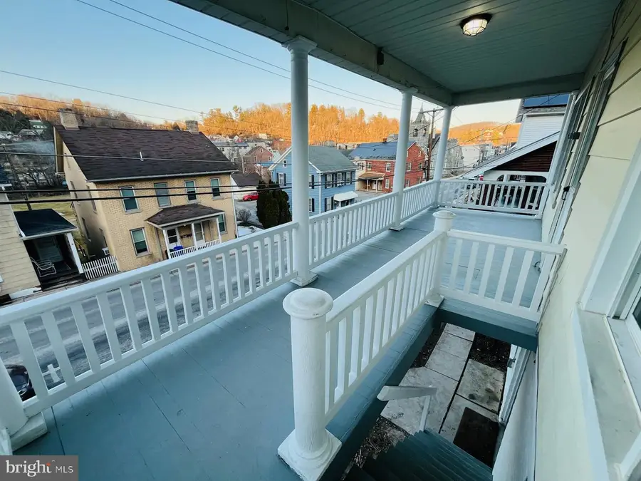 116 Hanover St, Glen Rock, PA 17327 - #2