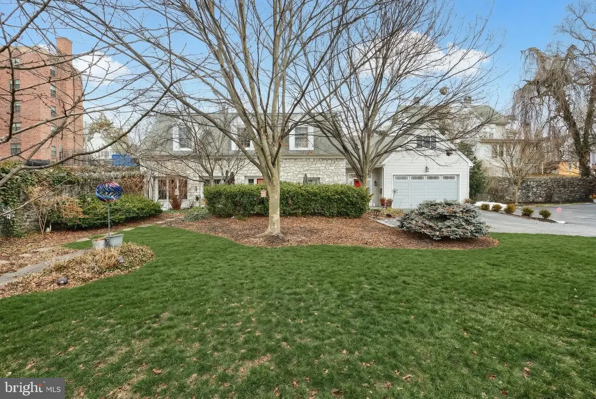 469 Linden Ave #13, York, PA 17404 - #1