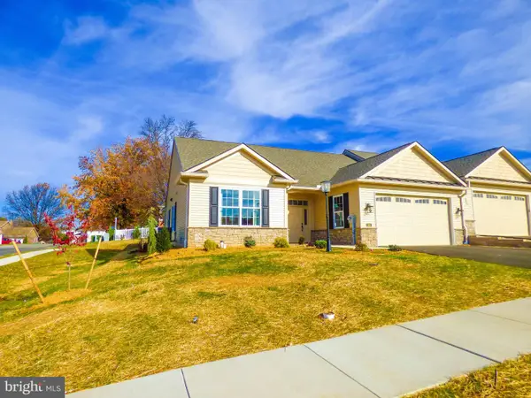 620 Bluff Stone Drive, YORK, PA 17402