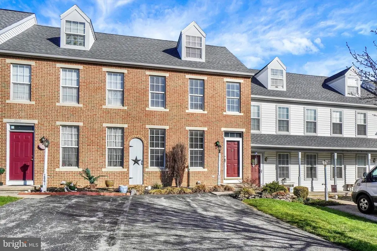 2859 Woodmont Dr, York, PA 17404 - #1