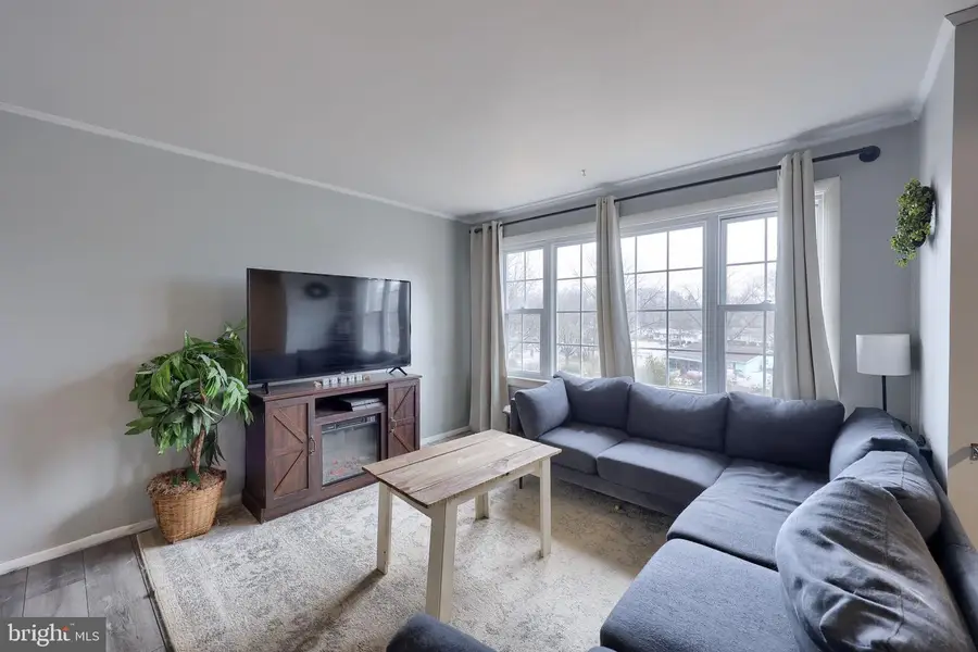 390 Lincolnway Dr, York, PA 17408 - #2